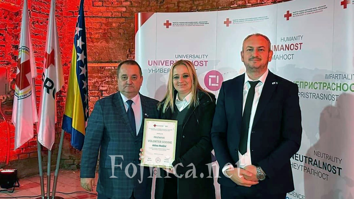 Nastavnici Adisi Hodžić dodijeljeno priznanje 