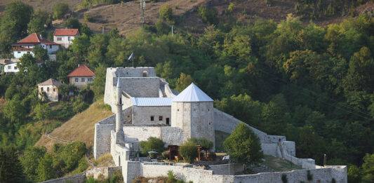 Stara tvrđava – Travnička tvrđava