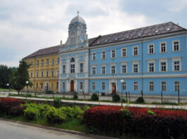 Zgrada gimnazije – Travnik